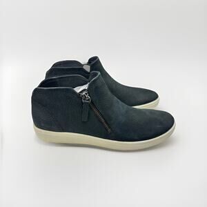 ECCO Soft 7 Nubuck Leather Low Bootie Charcoal Black Women’s Size 9-9.5 (EU40)